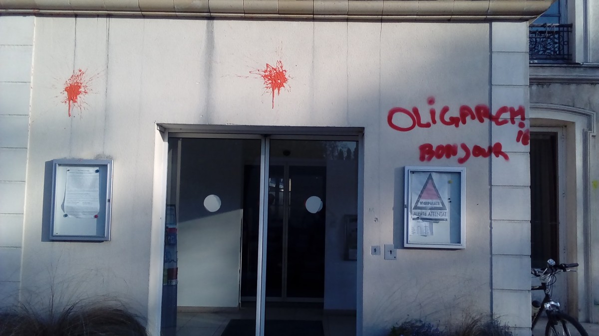 Saint-Germain-lès-Arpajon : la mairie vandalisée cette nuit - Le Républicain de l'Essonne