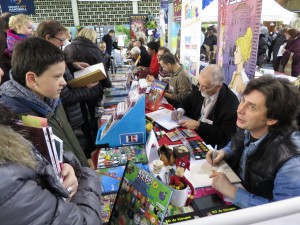 Rencontres et dédicaces ont été nombreuses entre passionnés et auteurs