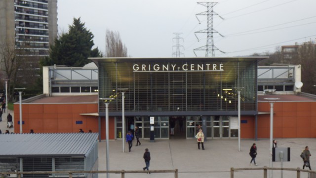 gare de grigny centre 3