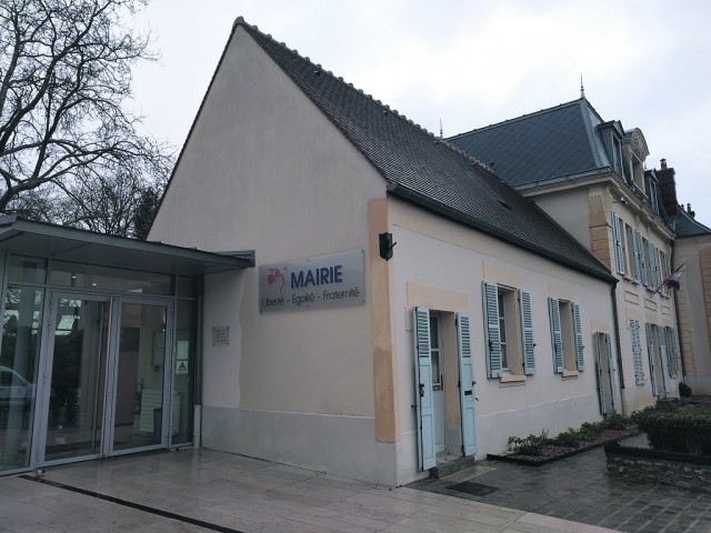 OLLAINVILLEmairie