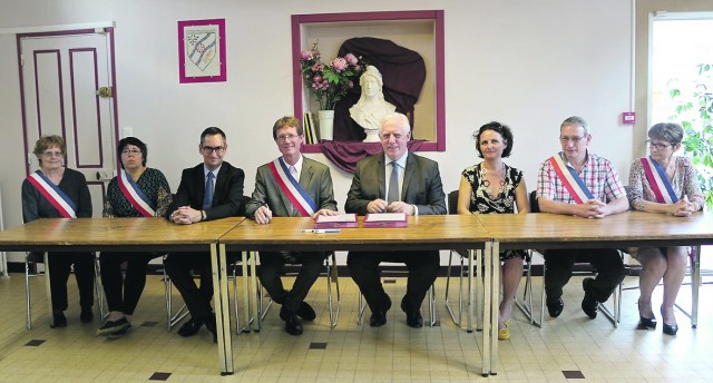 GIRONVILLEsignaturecontrat