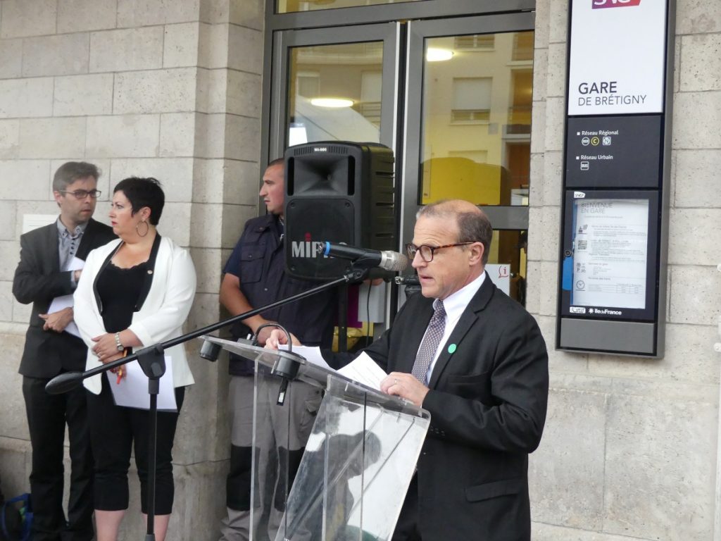 Thierry Gomes, président de l'association d'entraide et de défense des victimes de la catastrophe de Brétigny, a rappelé qu'il ne lâcherait rien. ©S.N.