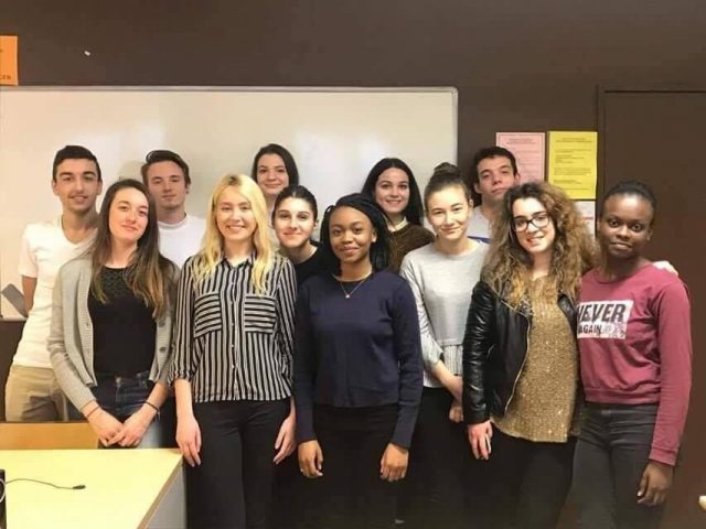 M1_Evry_etudiants_leucemie