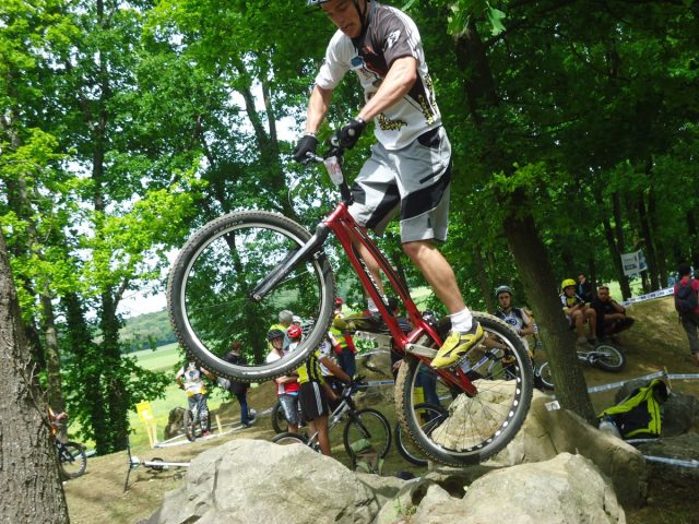 trial Cerny