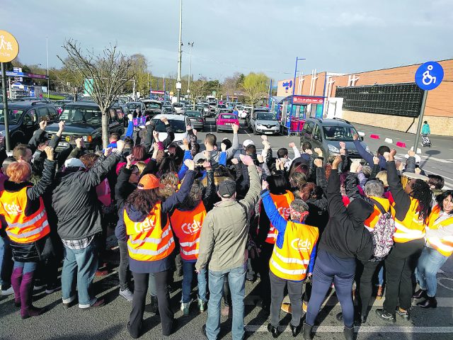 CARREFOURmanif