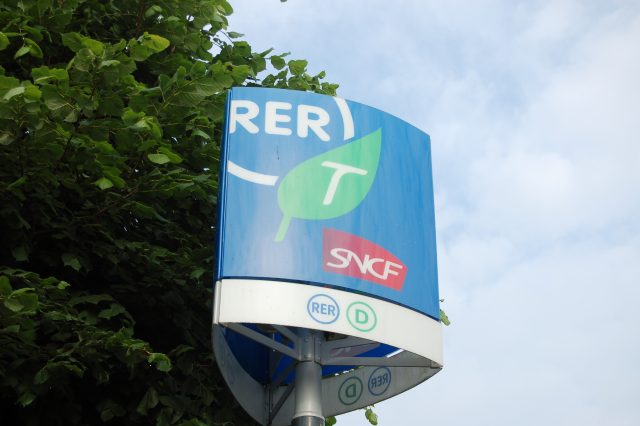 RER D