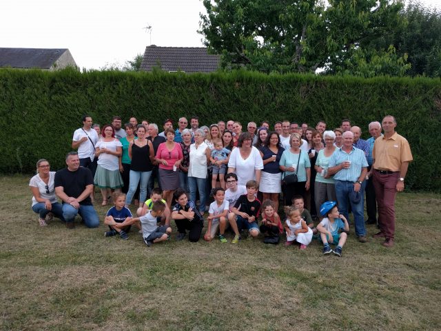CHAUFFOURLESETRECHYfetevillage