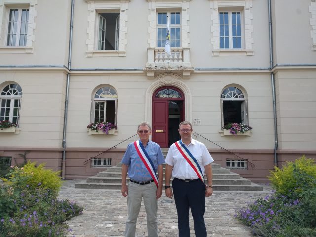 MEREVILLEESTOUCHES