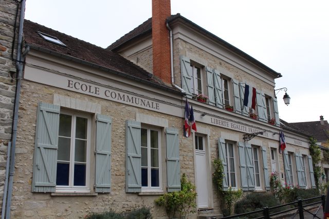 COURANCESmairieecole