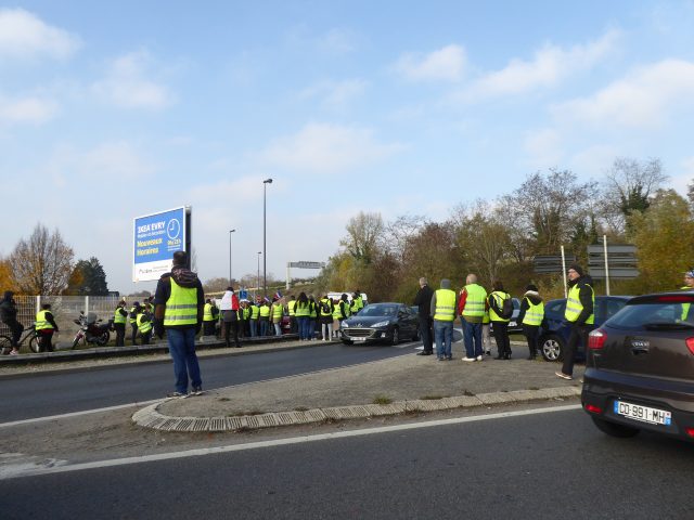 DEPgiletsjaunes3