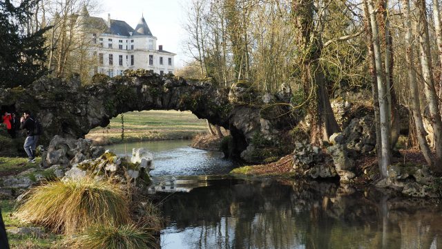 Jardin de Méréville domaine départemental méréville jardin remarquable label pont artificiel entretien