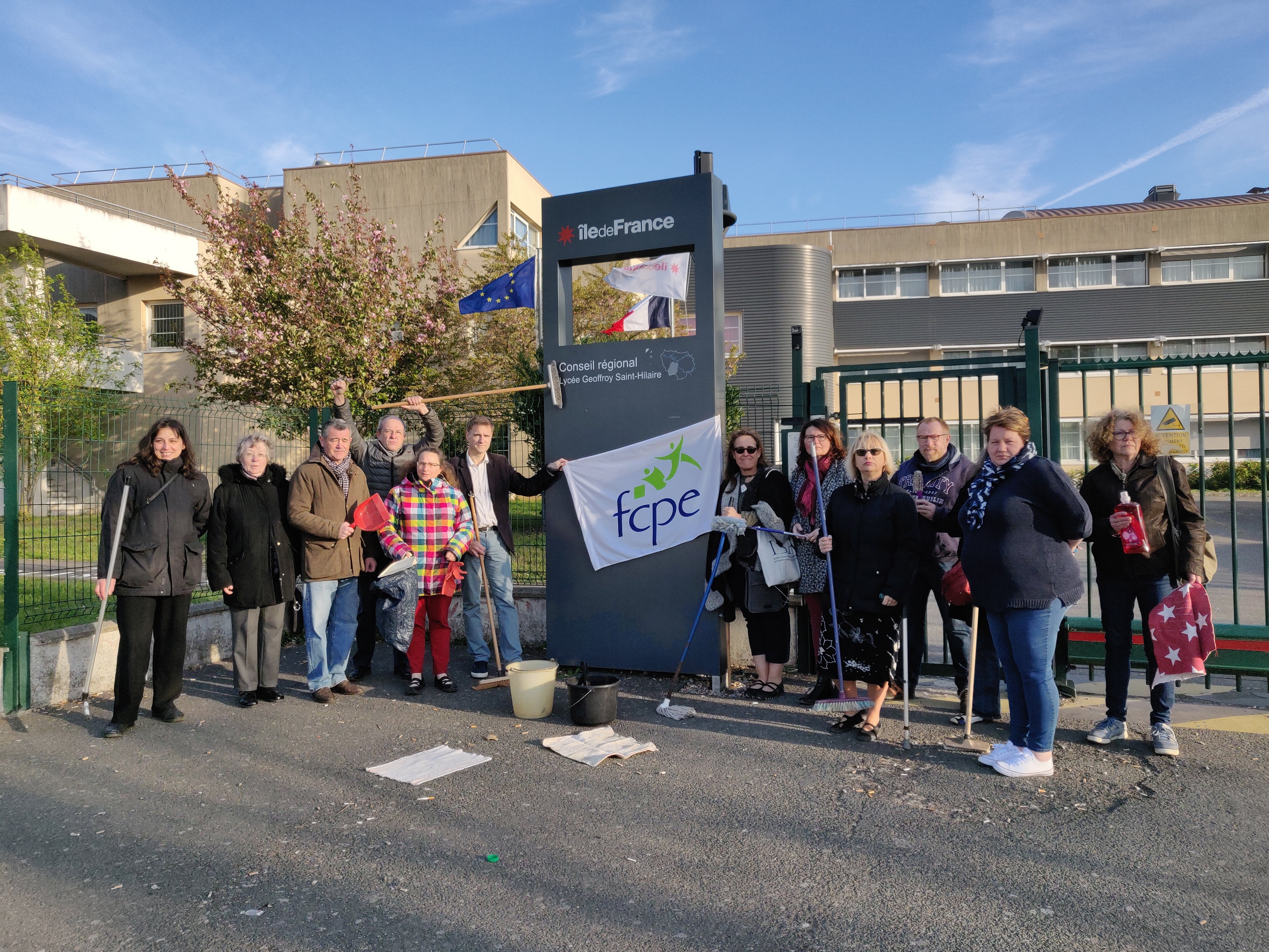 Essonne inquiétudes sur la cantine au lycée SaintHilaire d'Etampes