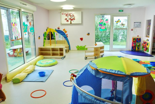 STVRAINCâlins Matins Massy Matins Câlins Crèches Massy