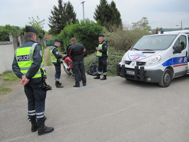 PoliceNationaleControleRoutier 2