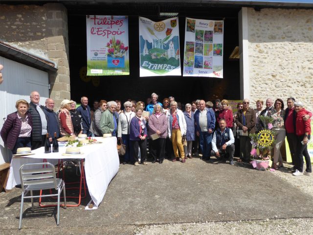 STCYRLARIVIERErotary