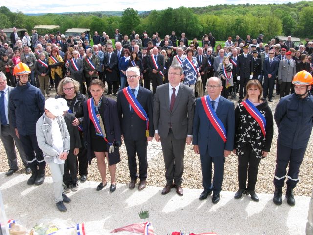 VILLENEUVEcommemo1