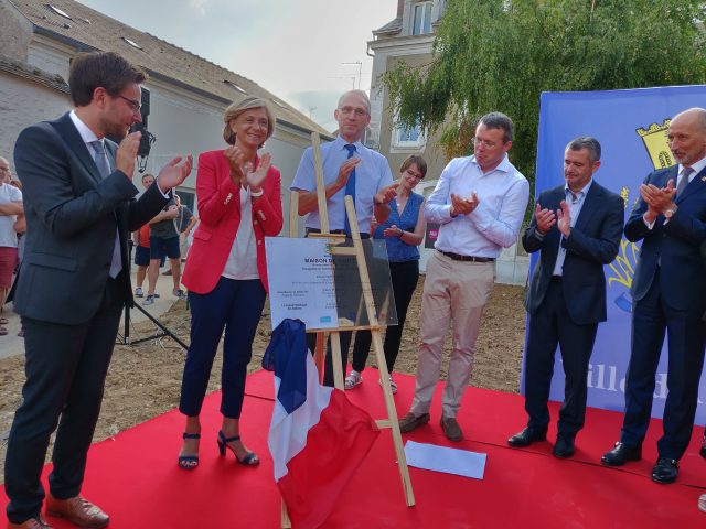 ANGERVILLEinaug2
