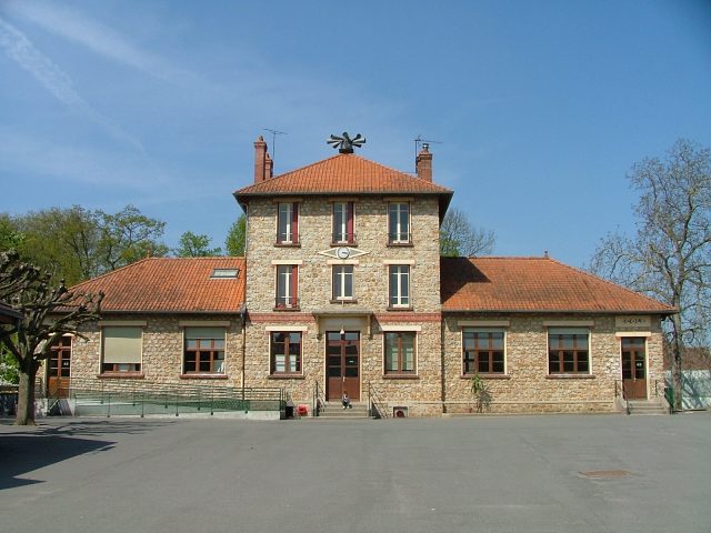 CHEVANNES école du centre