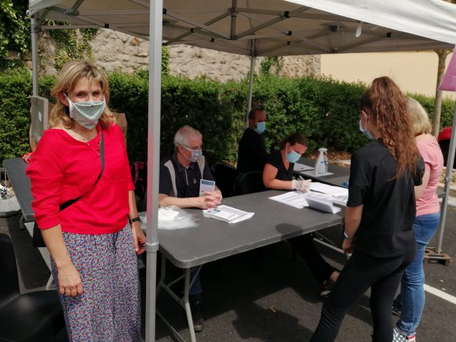 Stand distribution masques Palaiseau