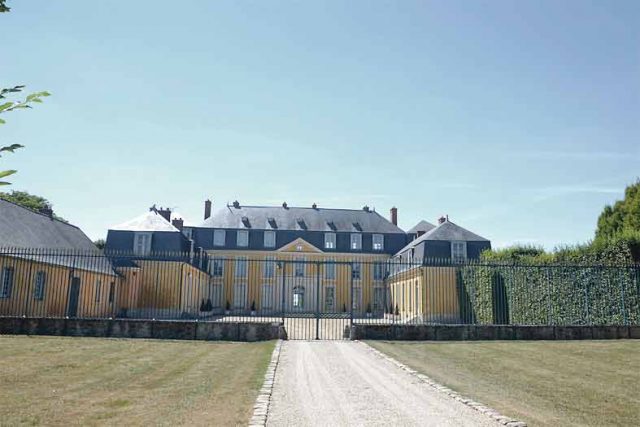 AngervilleChateauDommerville