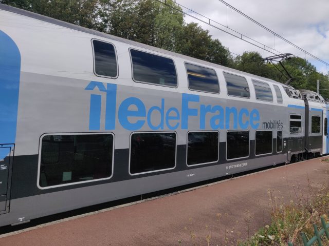 RER D