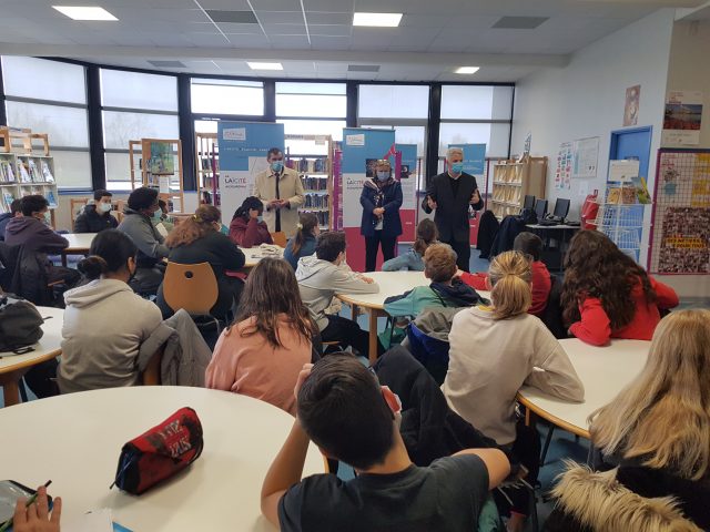 OLLAINVILLE expo college