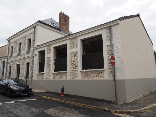 La maison de santé est en cours de construction. La date d'ouverture est prévue pour septembre 2021.
