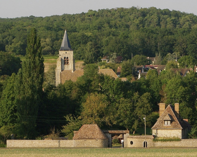 STCYRSSDOURDAN village