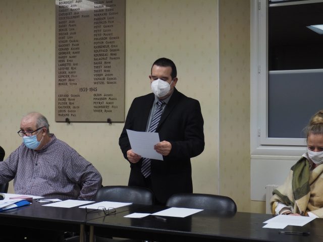Eric Perron a été élu maire de Maisse.