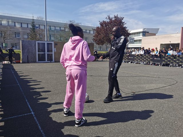 MF_Bretigny_ParticipanteLucarne