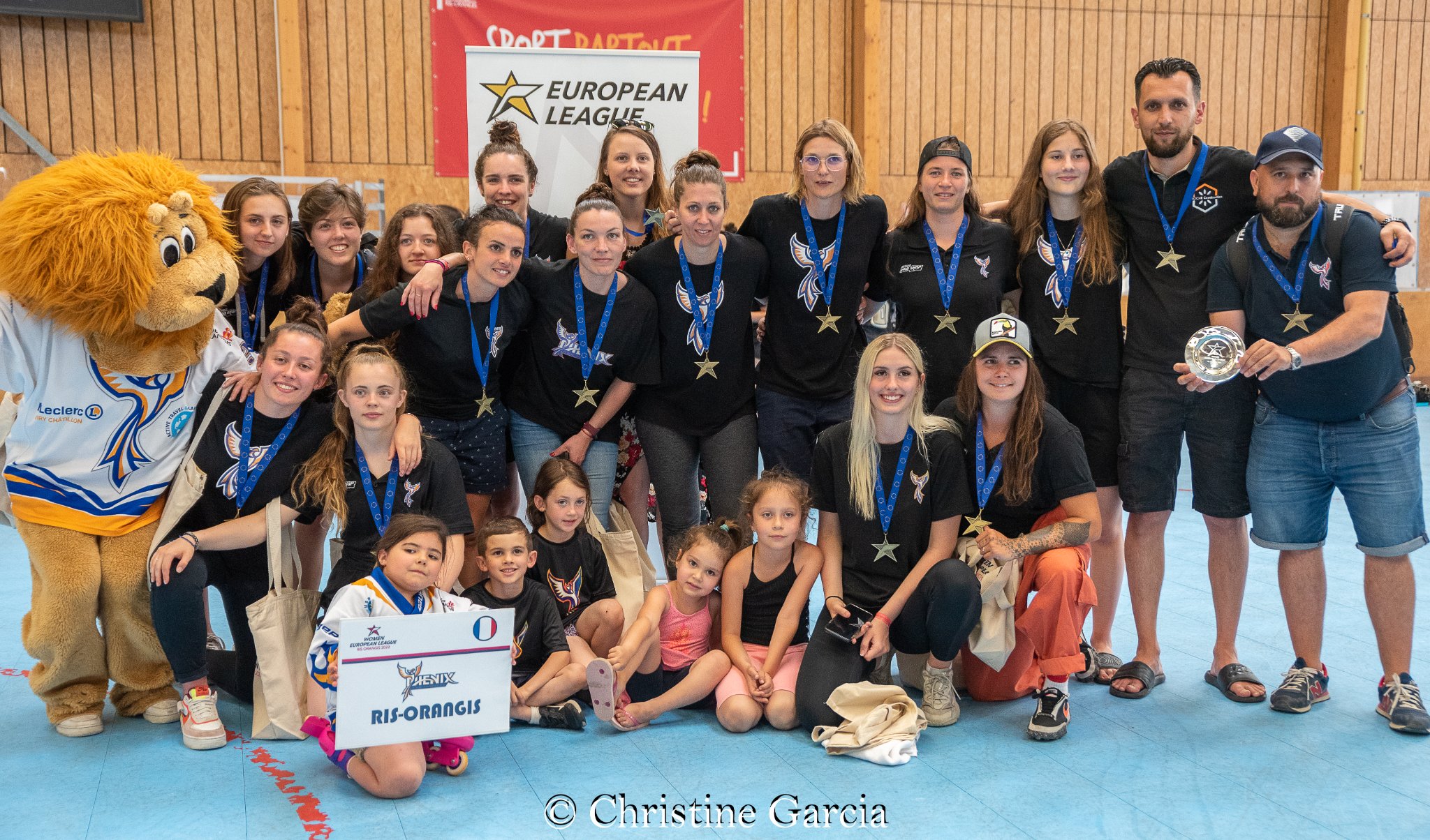 Roller hockey [Coupe d&#39;Europe, 3e journée] : Les Phénix Girls sur le podium - Le Républicain