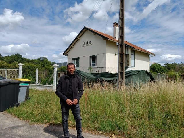 OLLAINVILLE maison squat