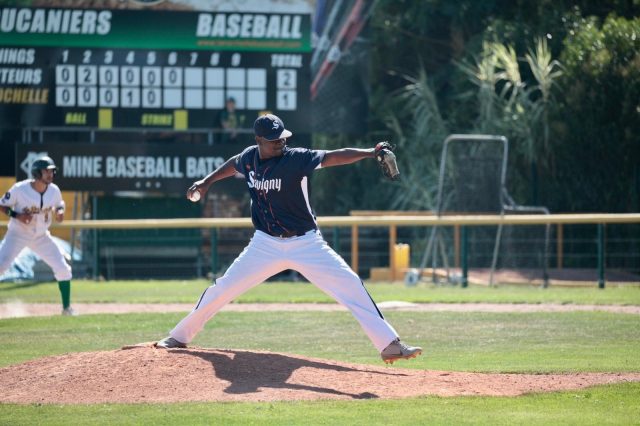 Baseball Savigny Paredes 3 col