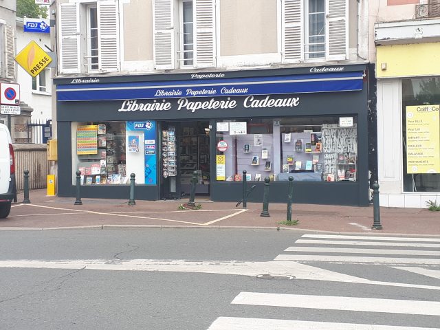 M12_Corbeil_Librairie_Chauvelin