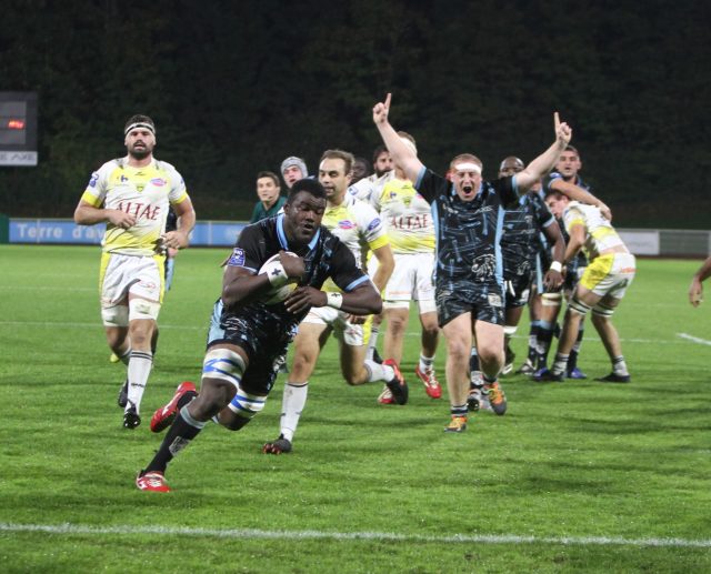 Oulai essai Massy rugby