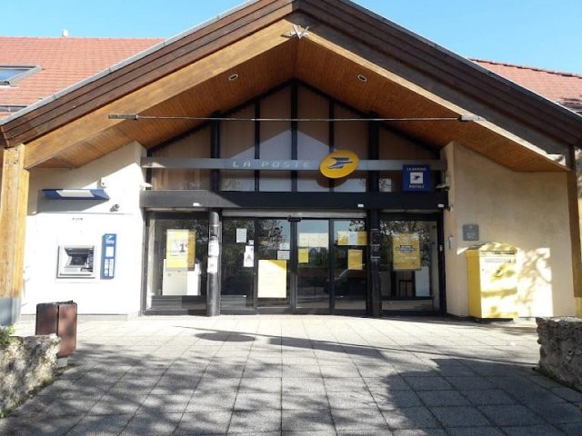 BREUILLETSAINTCHERONlaposte