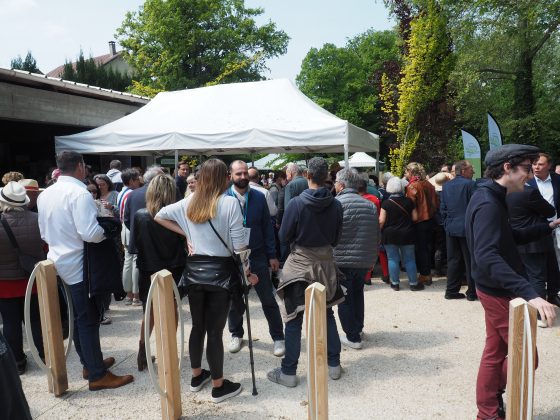 inauguration parc colombier Breuillet mai 2023 foule buffet