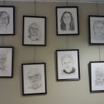Une partie des portraits des résidents et du personnel de la Marpa Les Jardins de Saint-Laurent de Milly-la-Forêt.