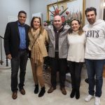 De gauche à droite : Alain Ruellé, premier adjoint, Nora Ramahefasolo, 2e adjointe, Franck Lefèvre, nouveau maire, Sophie Le Corre, 4e adjointe et Gérald Lefèvre, 3e adjoint.