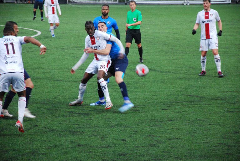 Football (N2) : Fleury perd encore des points à domicile